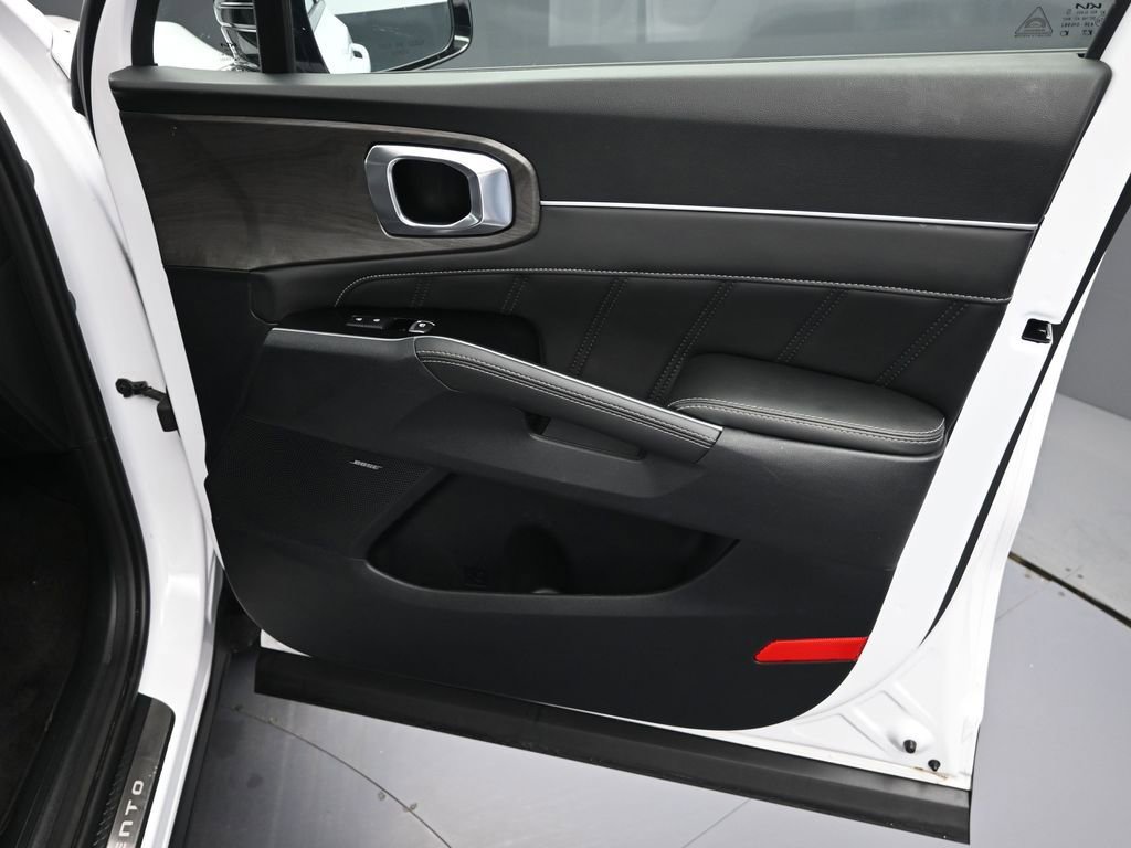 Certified 2026 Kia Sorento SX Prestige AWD/4WD image 41