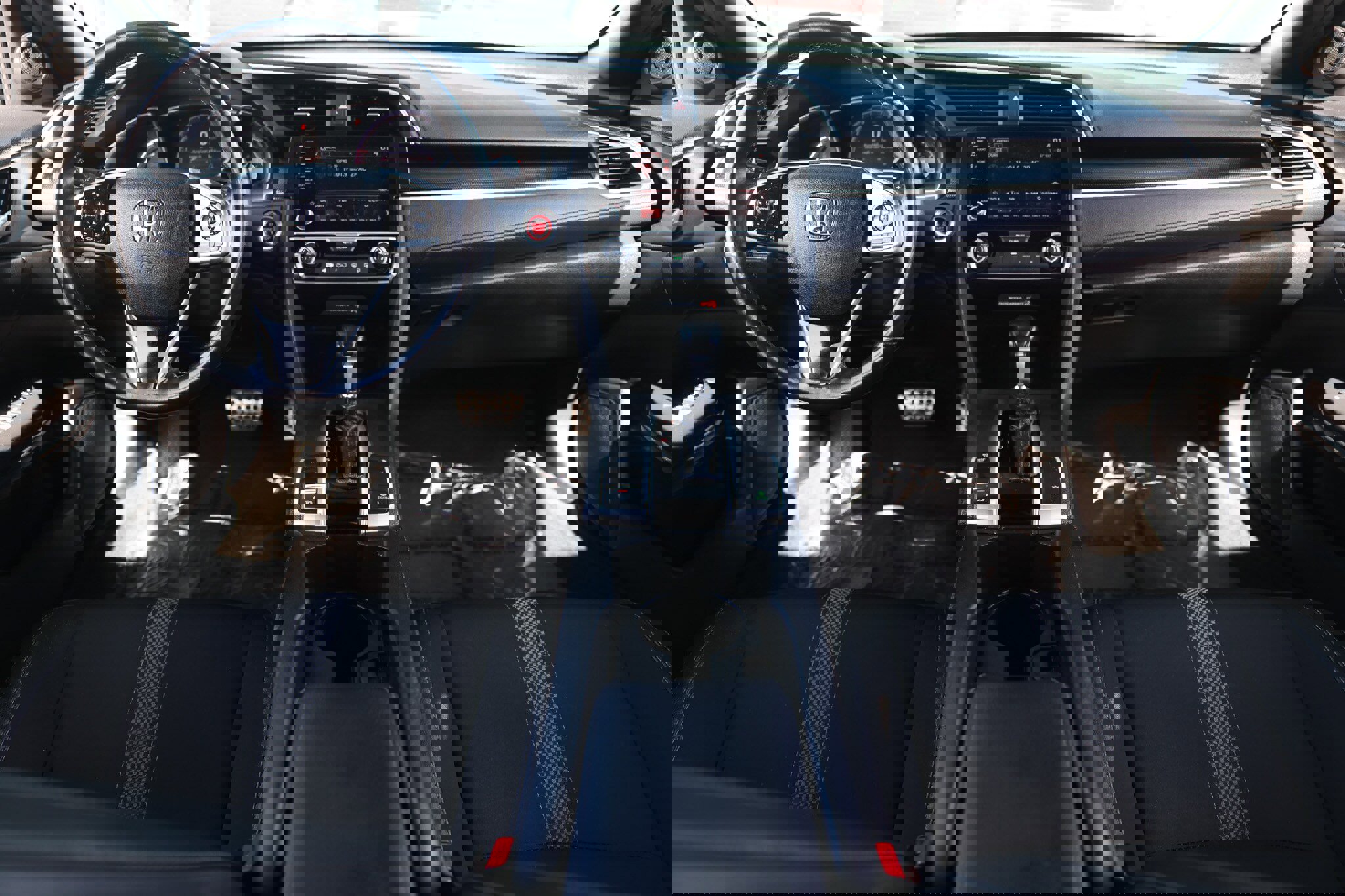 Used 2020 Honda Civic Sport image 28