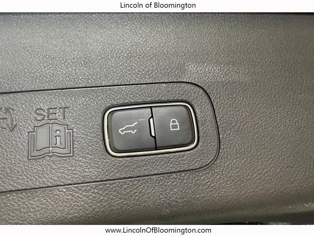 New 2026 Lincoln Aviator Black Label w/ Dynamic Handling Package image 22