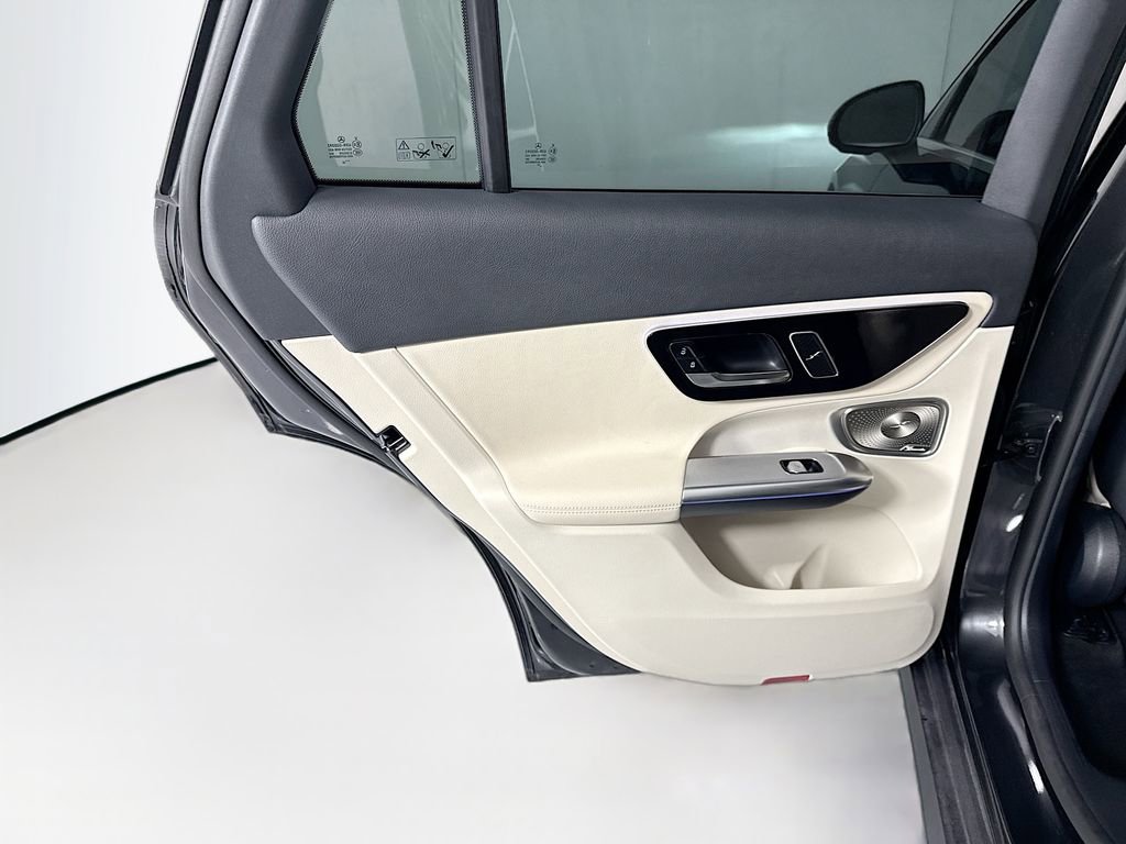 Certified 2026 Mercedes-Benz GLC 300 image 26