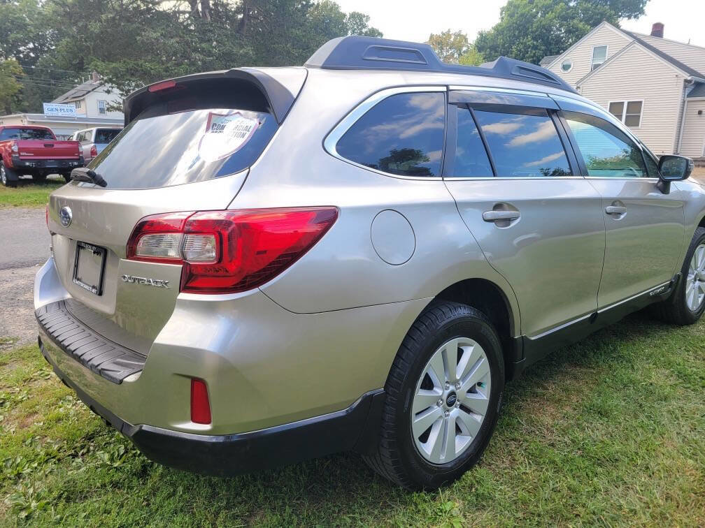 Used 2015 Subaru Outback 2.5i Premium image 5