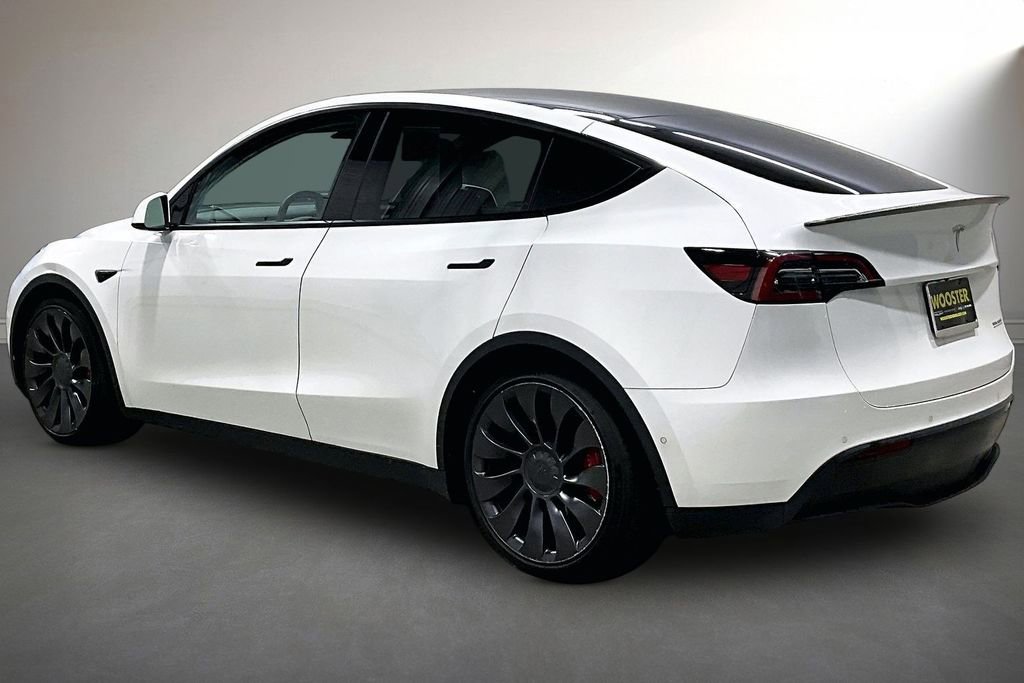 Used 2022 Tesla Model Y Performance AWD/4WD image 4