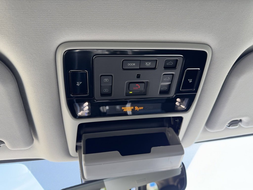 Certified 2025 Toyota Grand Highlander AWD image 23