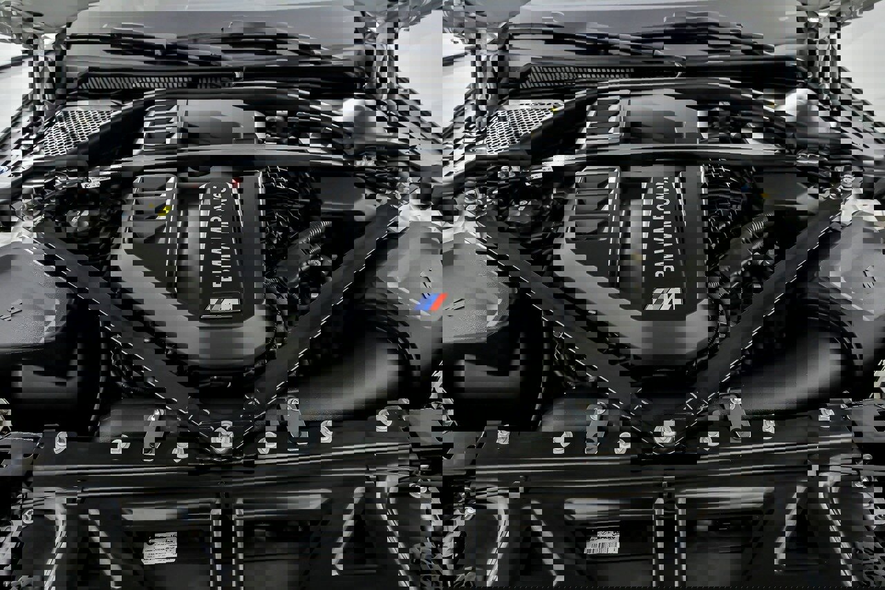 Used 2021 BMW M3 Competition image 16