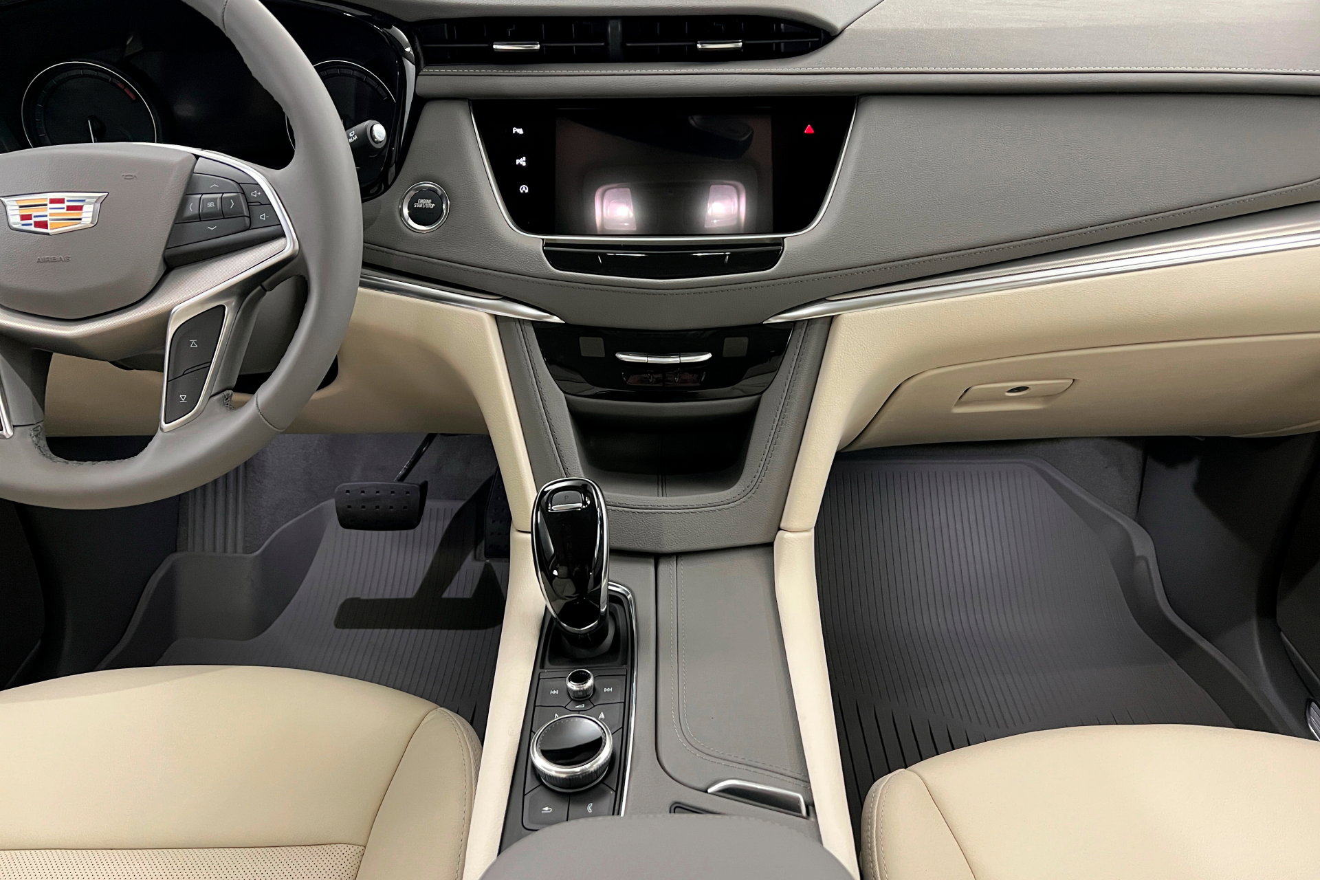 New 2026 Cadillac XT5 Premium Luxury w/ Driver Assist Package image 14