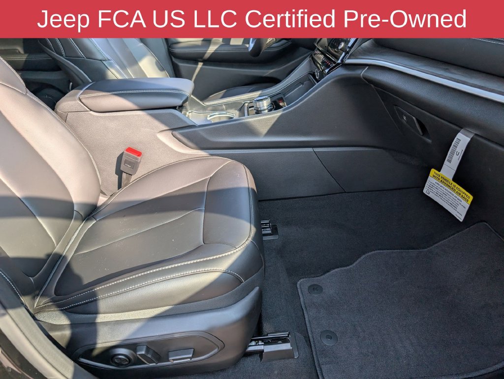 Certified 2026 Jeep Grand Cherokee L Limited w/ Limited Altitude Package RWD image 35