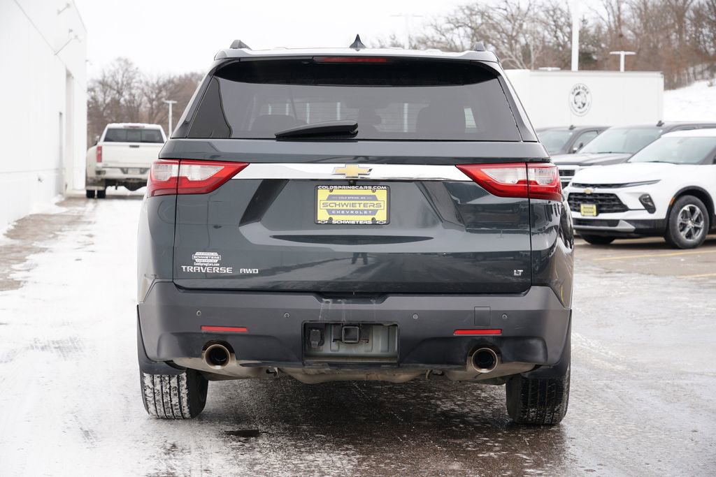 Used 2021 Chevrolet Traverse LT w/ LPO, Floor Liner Package image 4