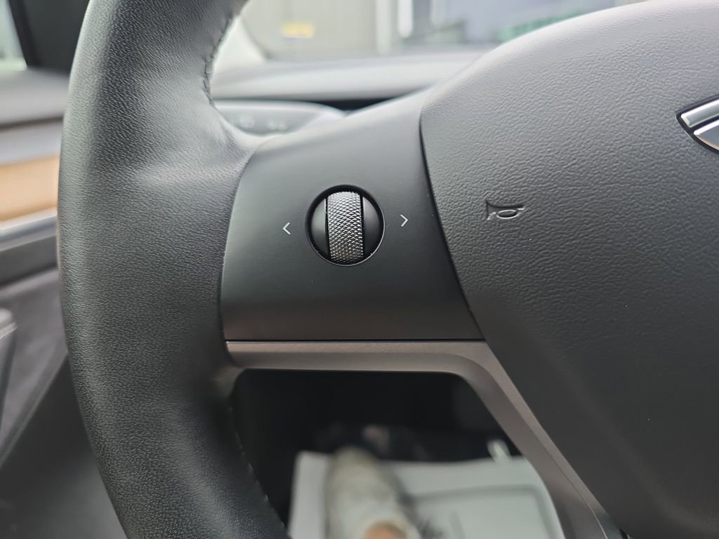 Used 2022 Tesla Model 3 Long Range image 22
