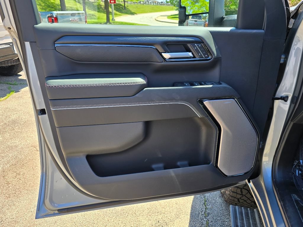 New 2026 GMC Sierra 2500 AT4X AWD/4WD image 12