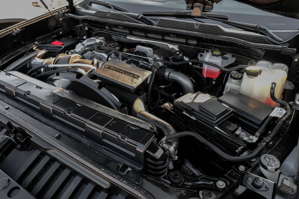 Used 2024 Chevrolet Silverado 3500 High Country w/ High Country Premium Package AWD/4WD image 46
