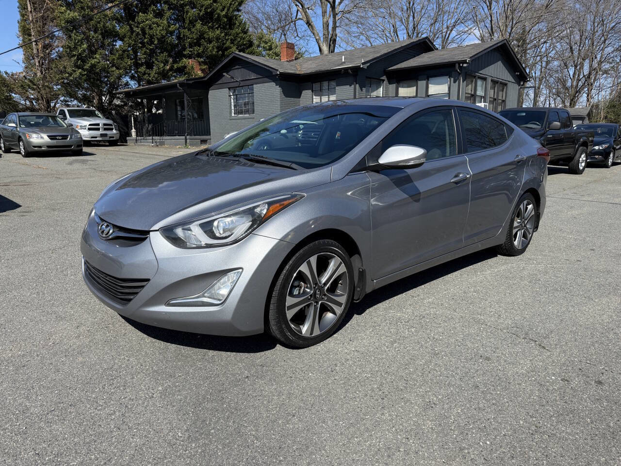 Used 2014 Hyundai Elantra Sport image 2