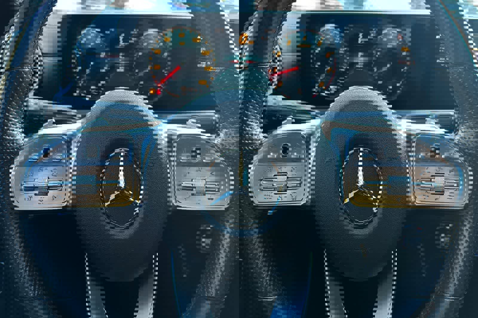 Used 2022 Mercedes-Benz CLA 250 image 24