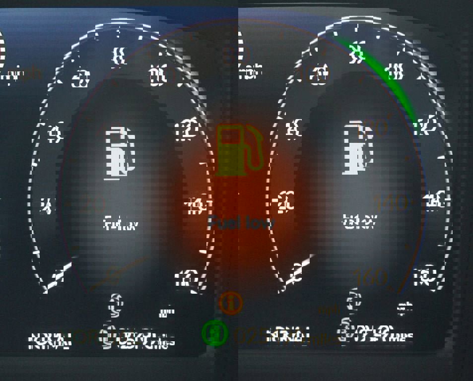 Used 2023 Honda Accord Touring image 4