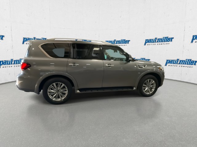 Used 2018 INFINITI QX80 4WD w/ All Season Package image 12