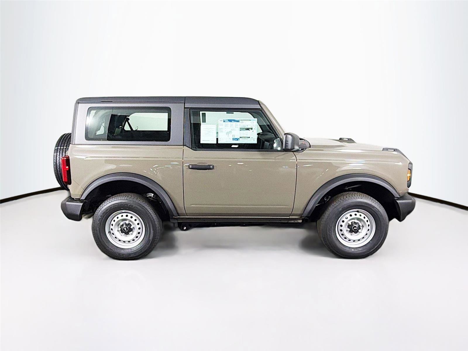 New 2025 Ford Bronco 2-Door image 8