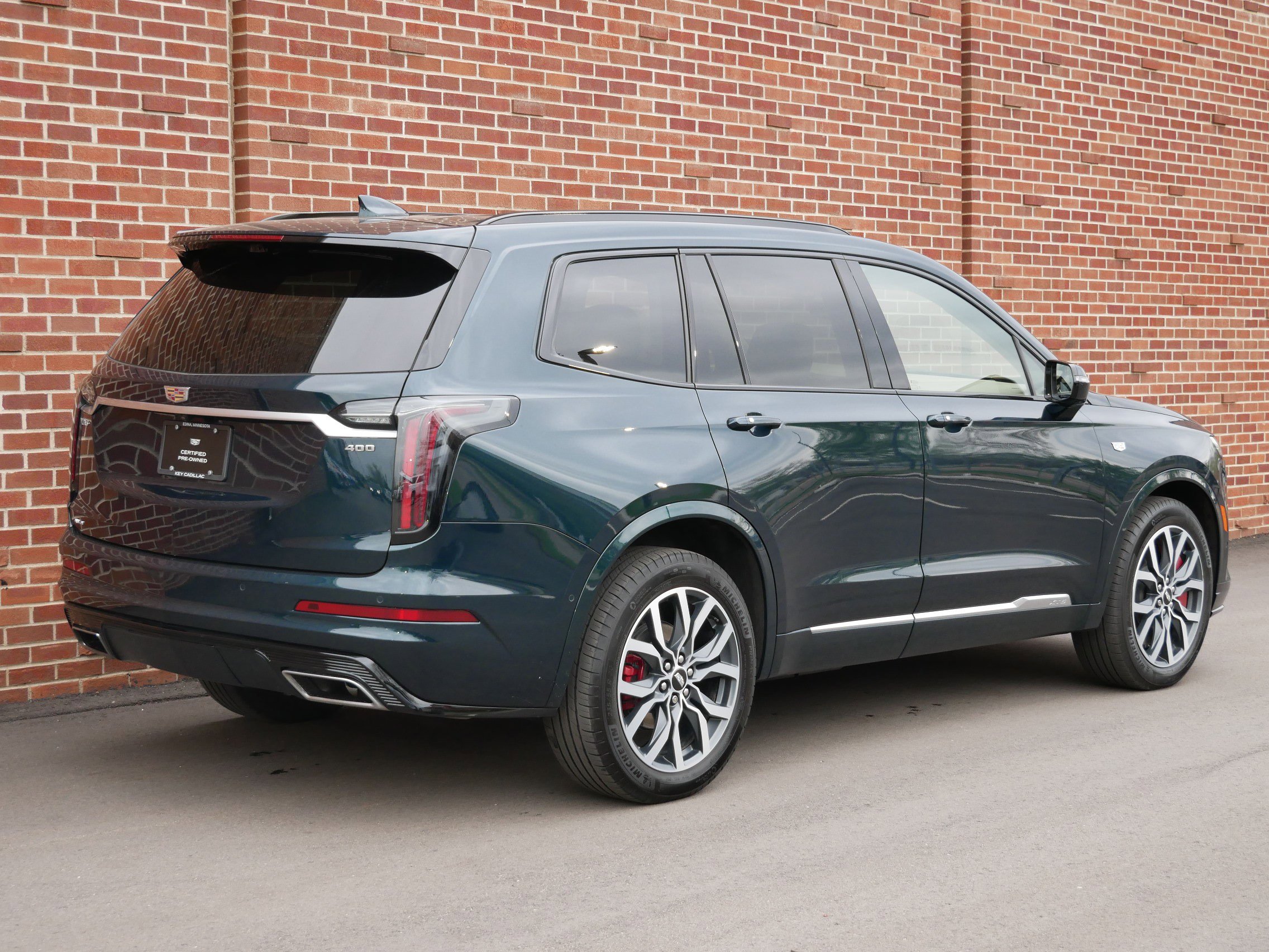 Certified 2024 Cadillac XT6 Sport w/ Platinum Package AWD/4WD image 25