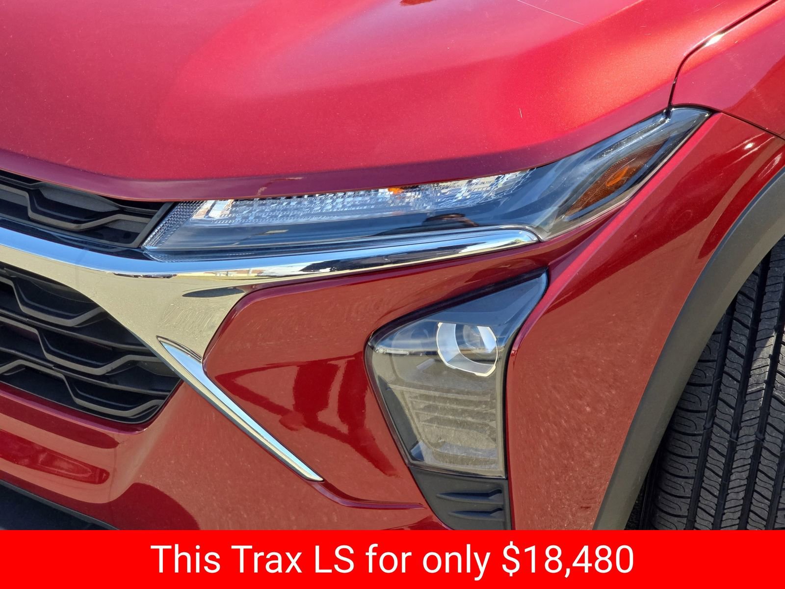 Used 2024 Chevrolet Trax LS image 37