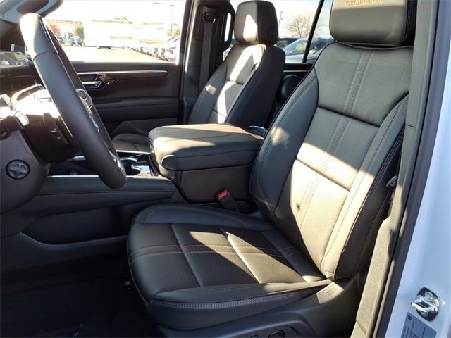 New 2026 Chevrolet Tahoe High Country w/ Sun And Tow Package image 5