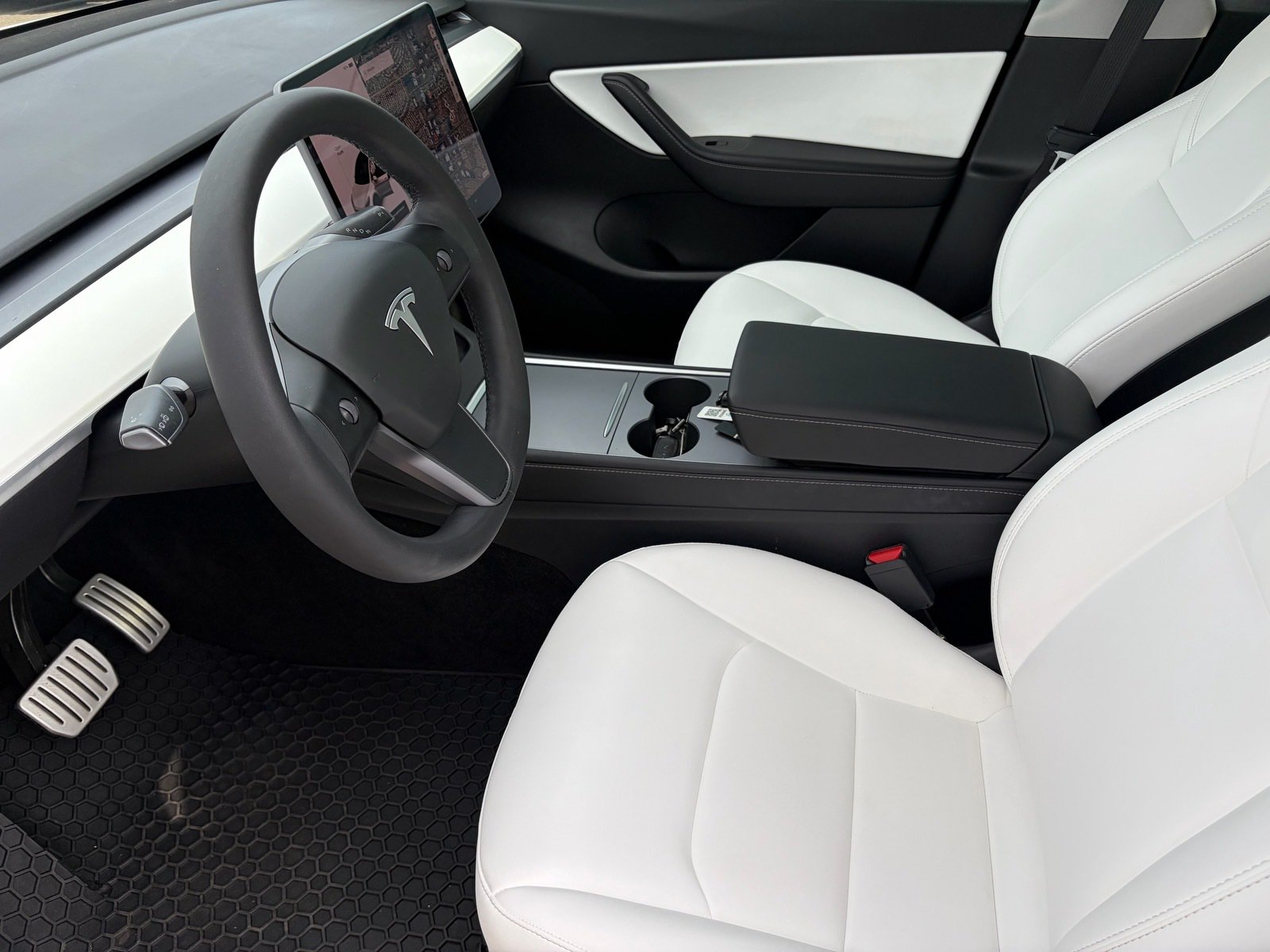 Used 2021 Tesla Model Y Performance AWD/4WD image 12