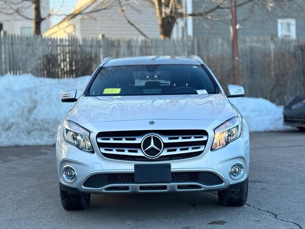 Used 2018 Mercedes-Benz GLA 250 4MATIC image 8