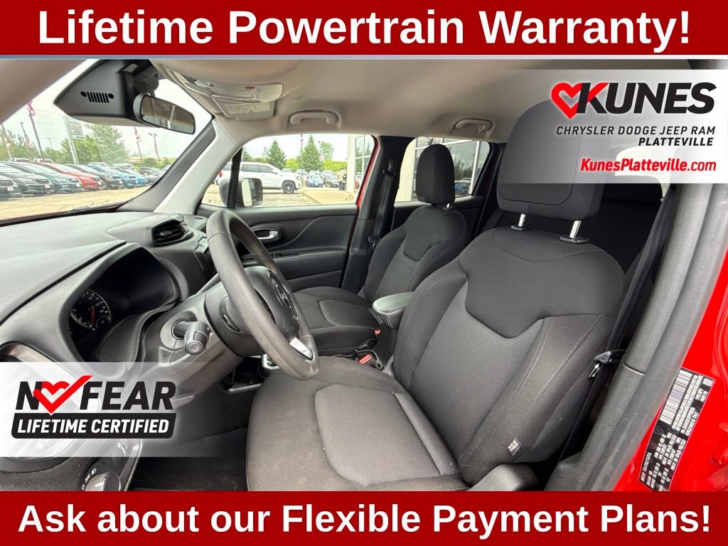 Used 2023 Jeep Renegade Latitude AWD/4WD image 13