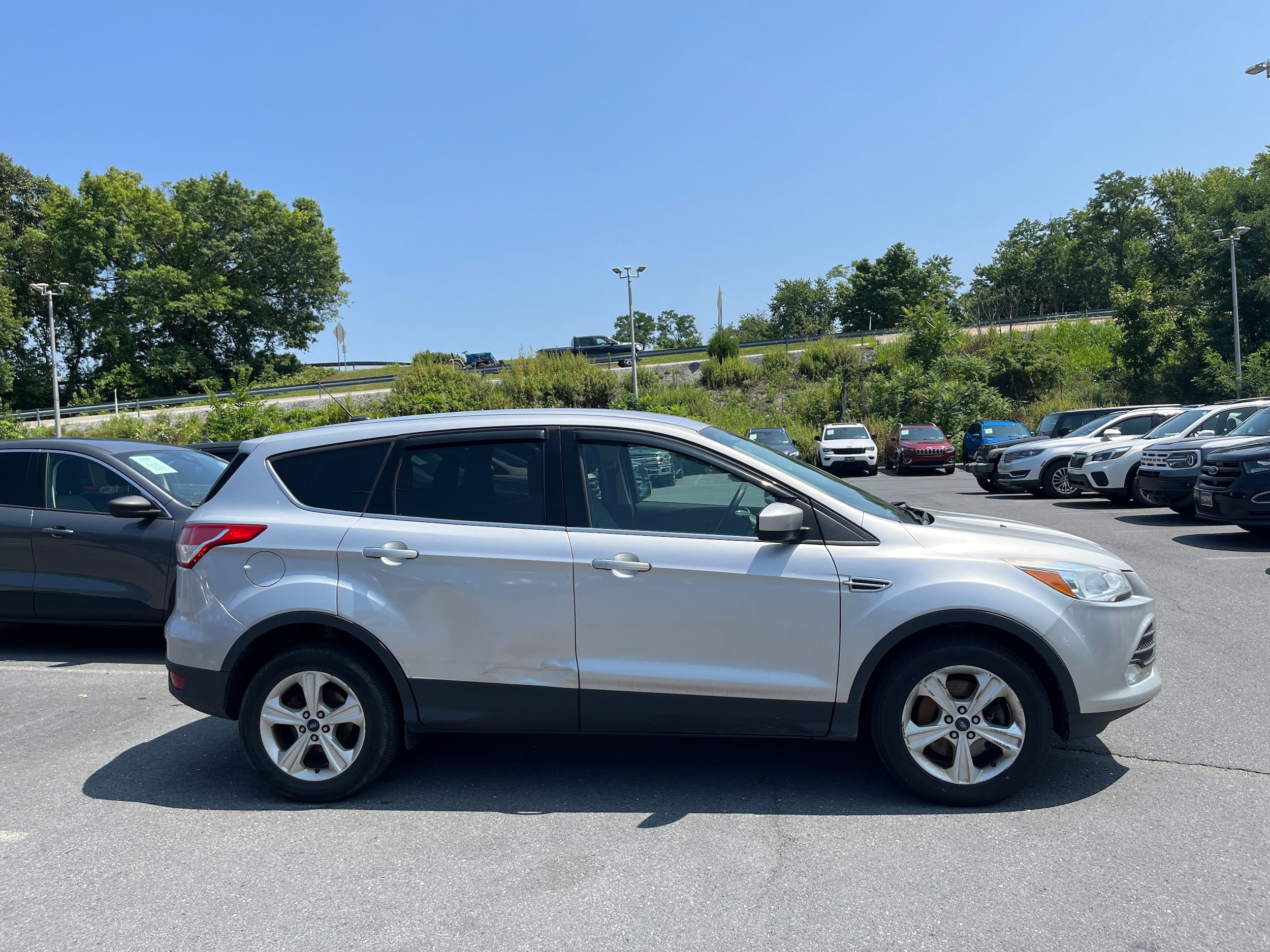 Used 2016 Ford Escape SE AWD/4WD image 5