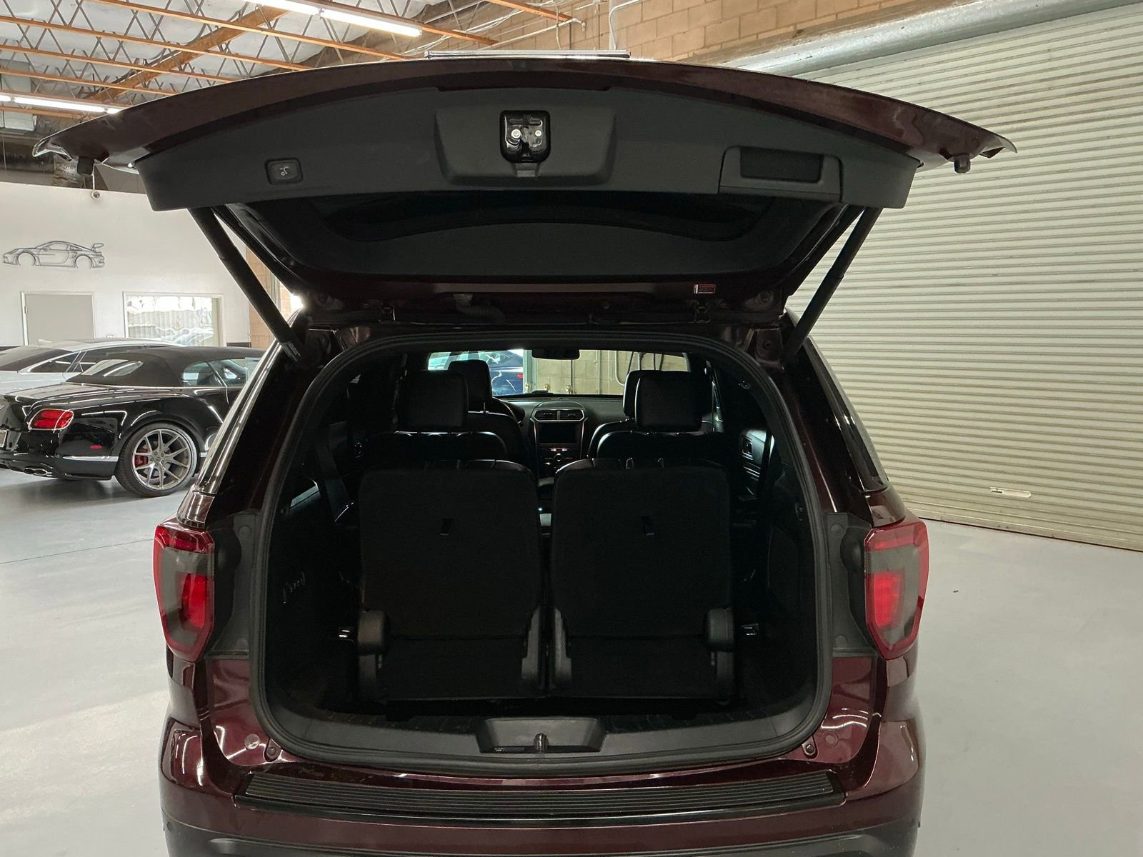 Used 2018 Ford Explorer Sport w/ Equipment Group 401A image 19