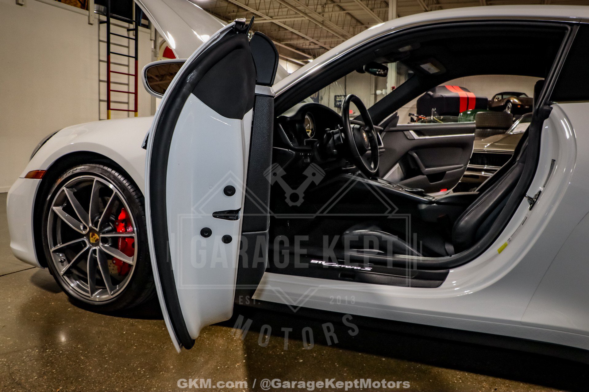 Used 2024 Porsche 911 Carrera S RWD image 95