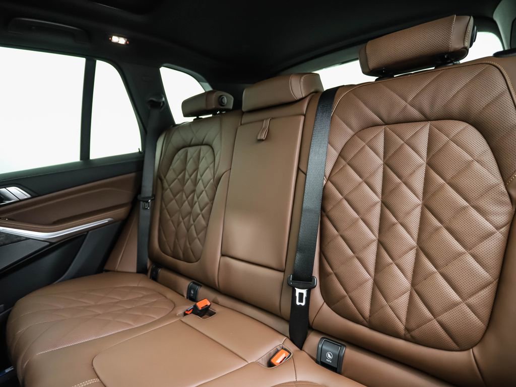New 2026 BMW X5 xDrive40i w/ M Sport Package image 23