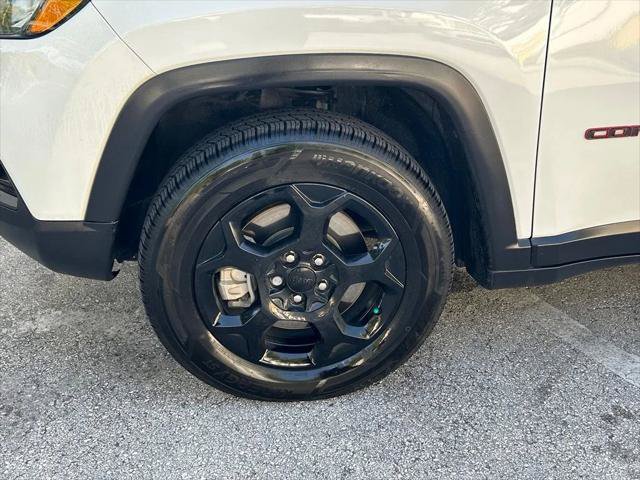 Certified 2023 Jeep Compass Trailhawk AWD/4WD image 28