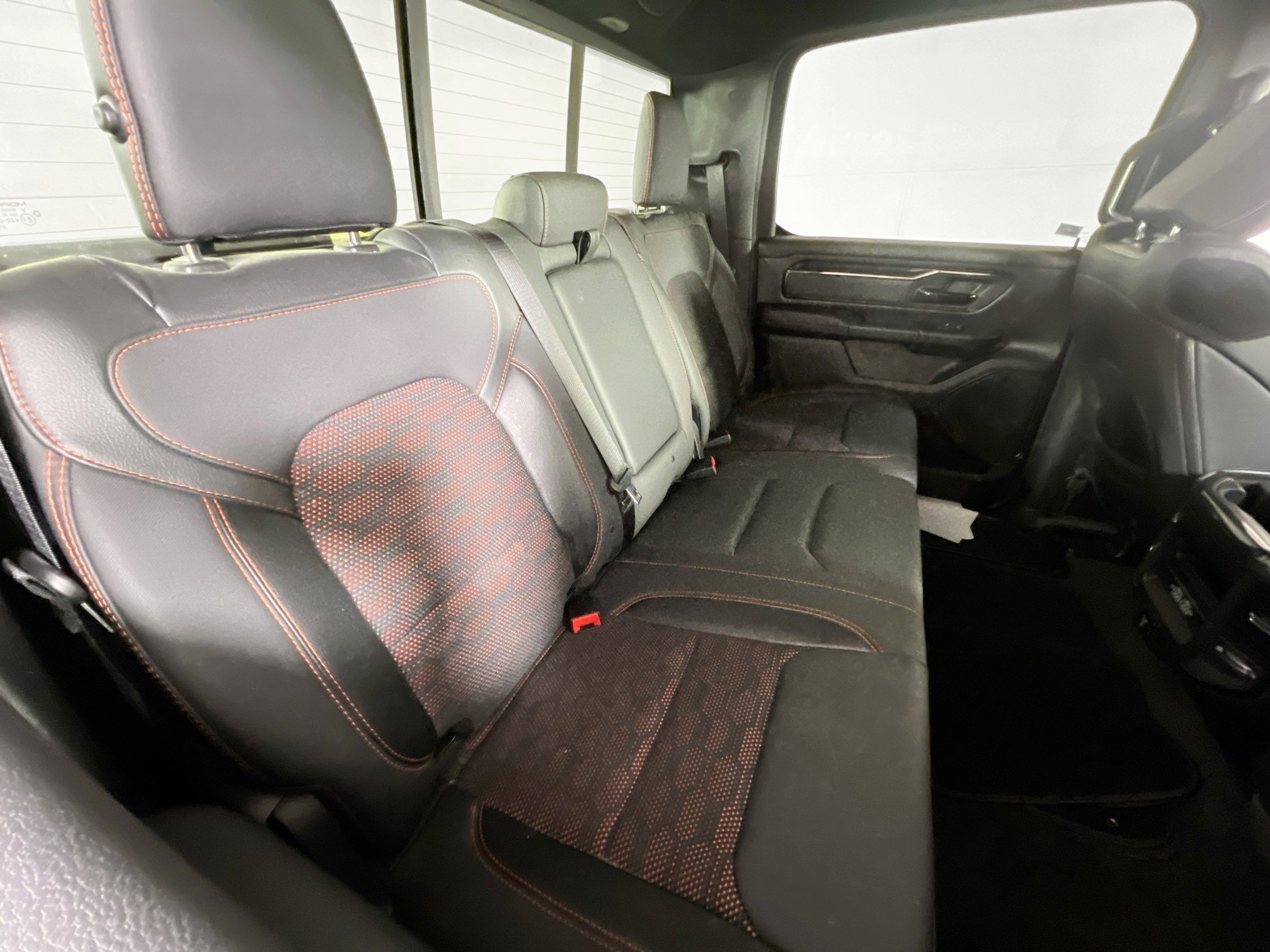 Used 2022 RAM 1500 Big Horn w/ Built-to-serve Edition image 25