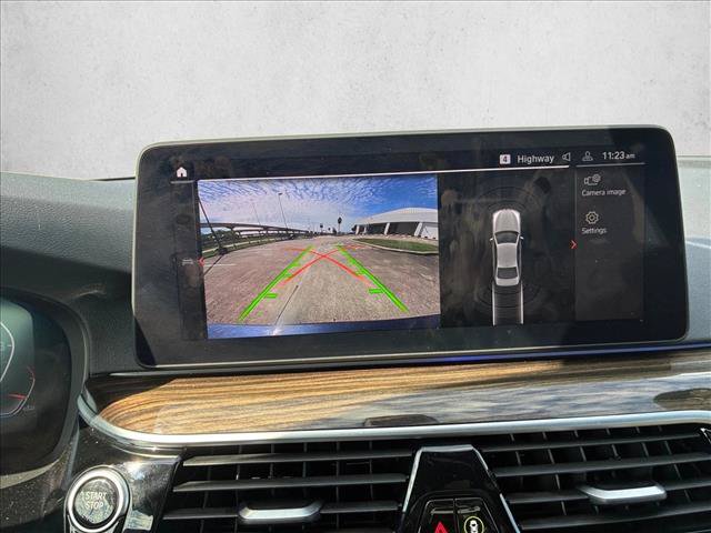 Used 2023 BMW 530i w/ Executive Package RWD image 14