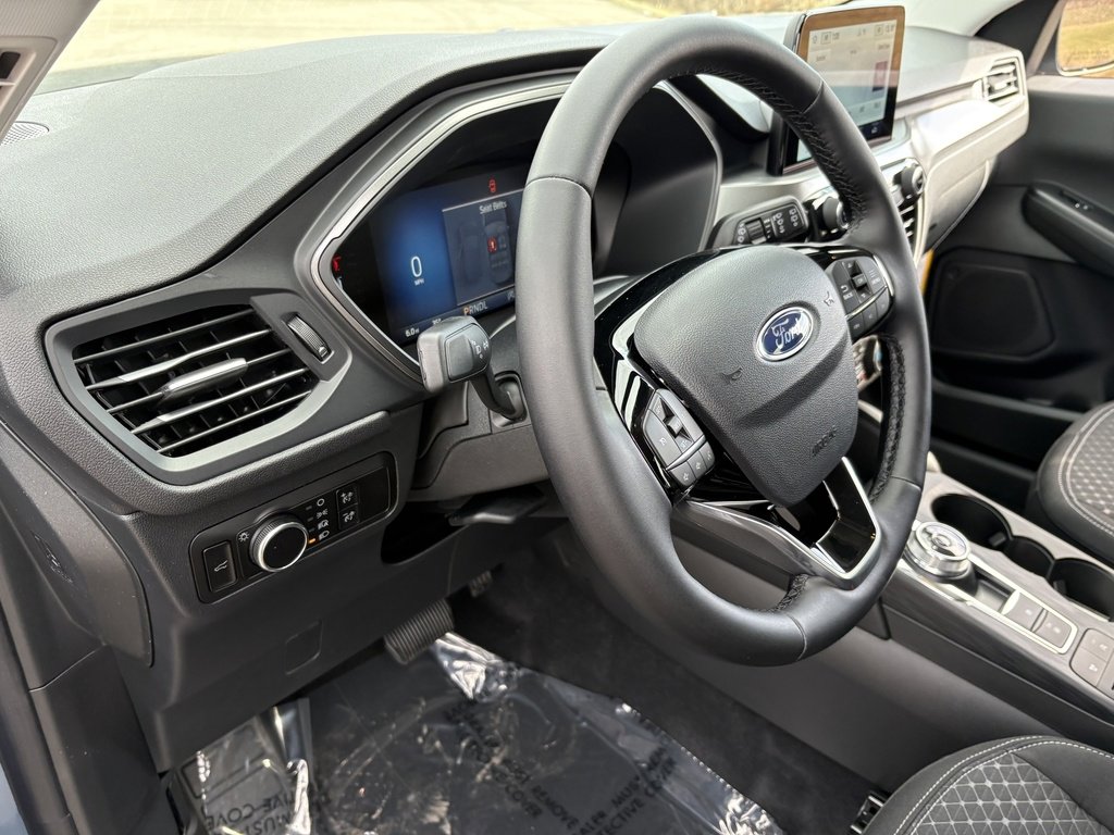 New 2026 Ford Escape Active w/ Cold Weather Package image 32