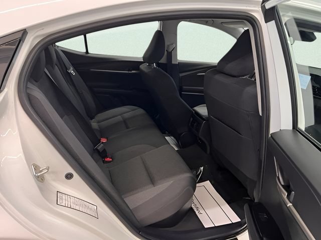 Used 2025 Toyota Camry LE FWD image 2