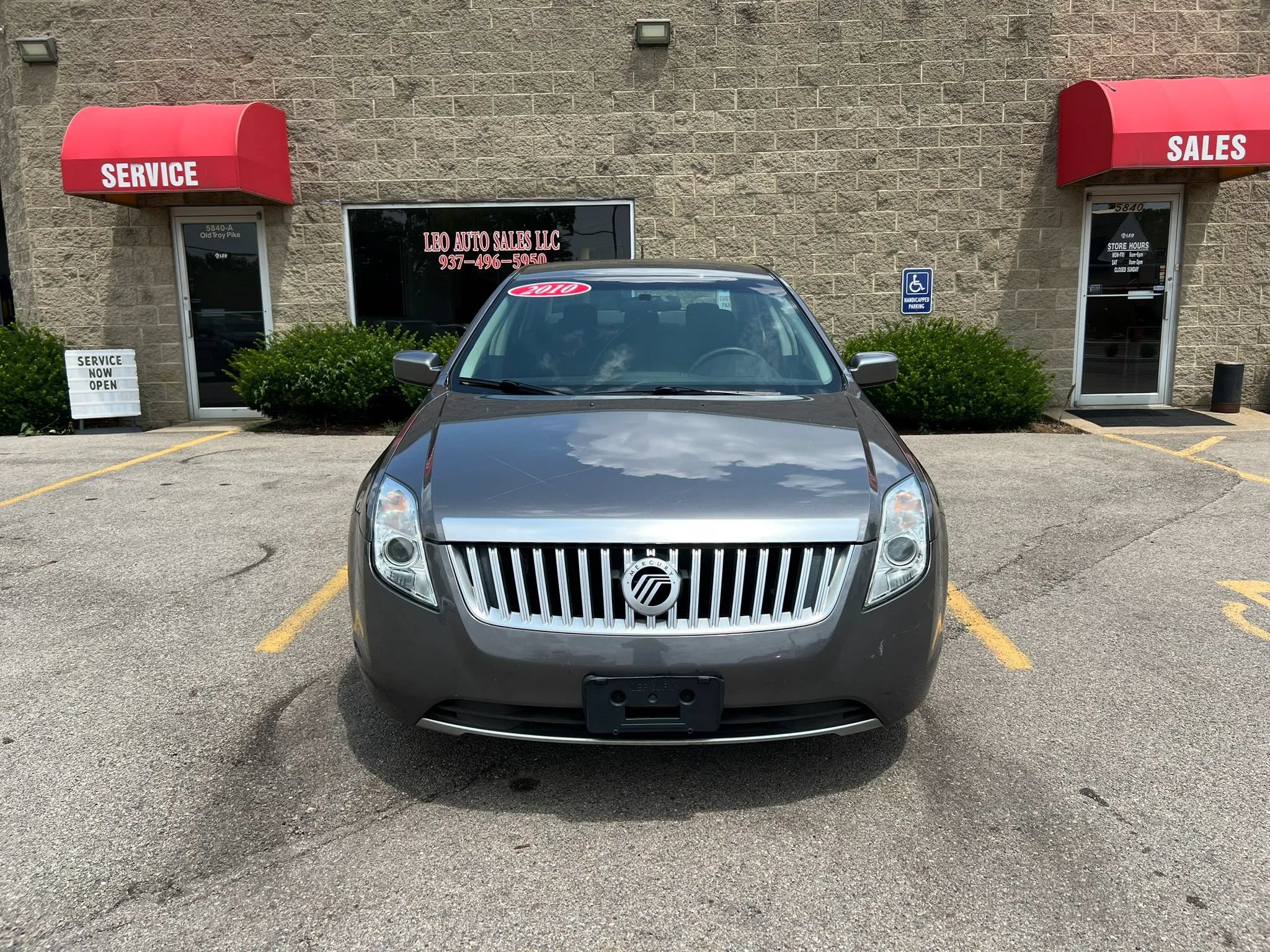 Used 2010 Mercury Milan FWD image 2