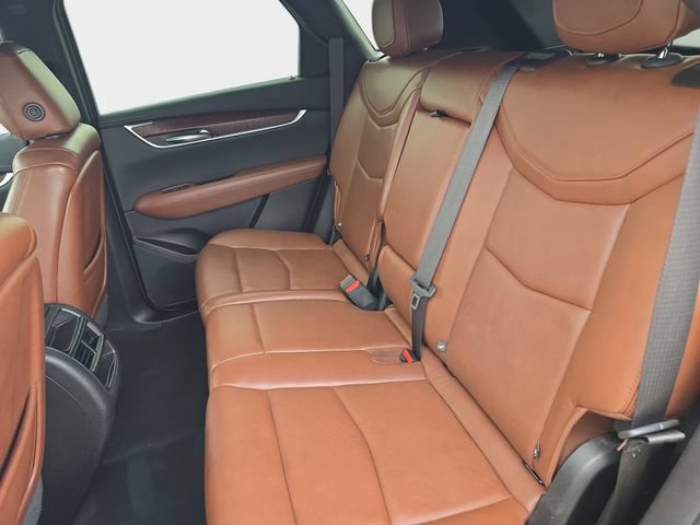Used 2020 Cadillac XT5 Premium Luxury FWD image 17