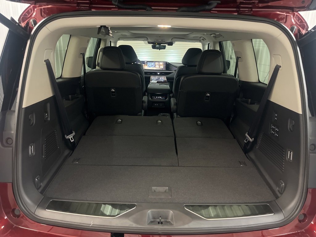 Certified 2025 INFINITI QX80 Sensory image 34