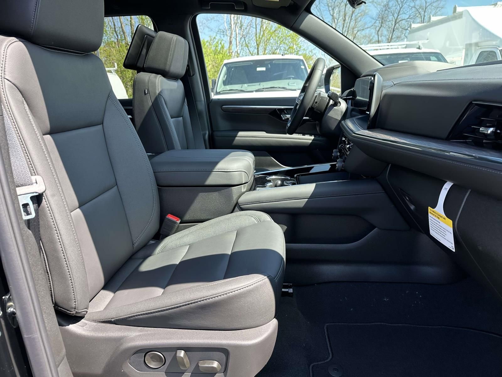 New 2026 Chevrolet Tahoe Z71 w/ Z71 Off-Road Package image 25