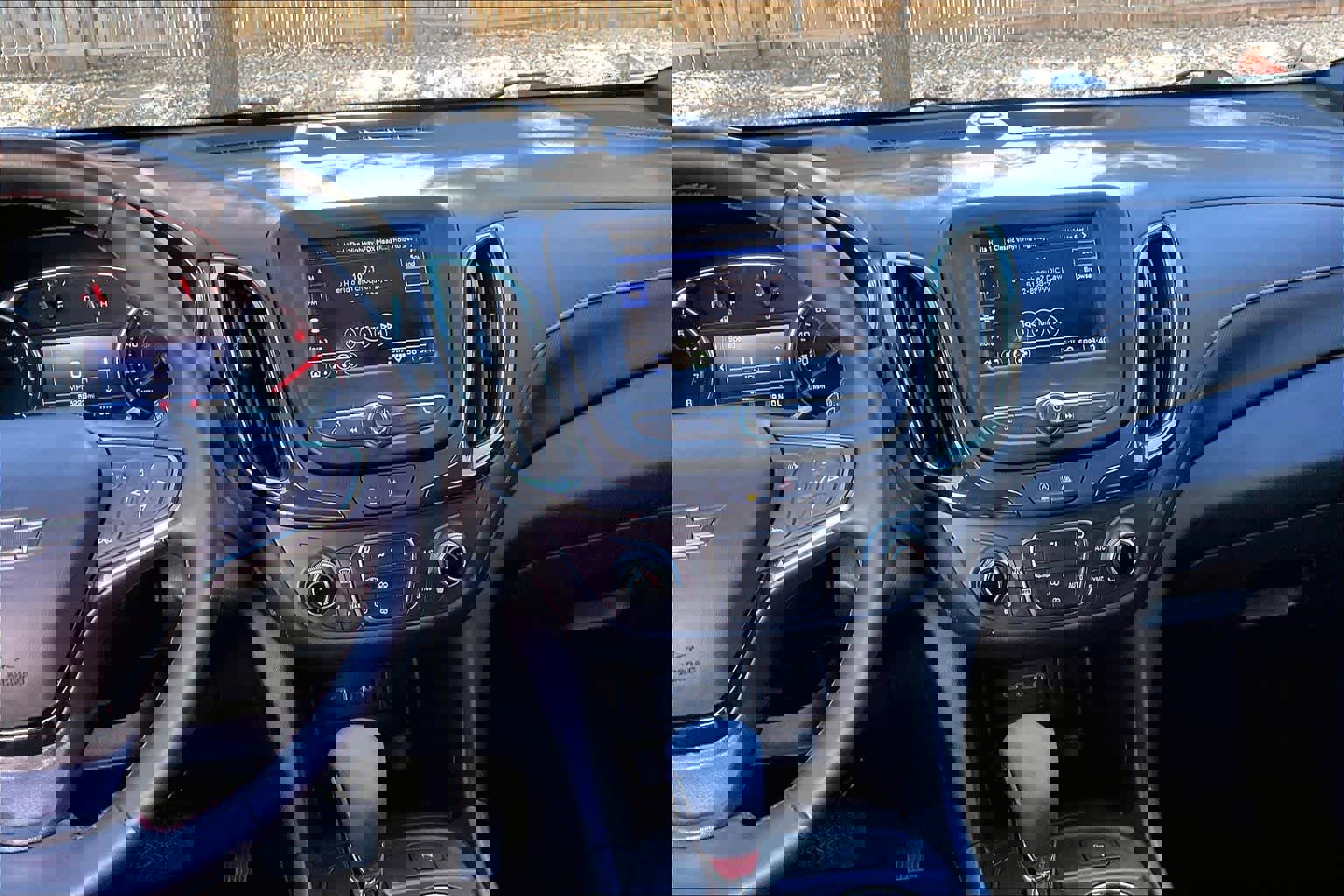 Used 2023 Chevrolet Equinox RS image 6