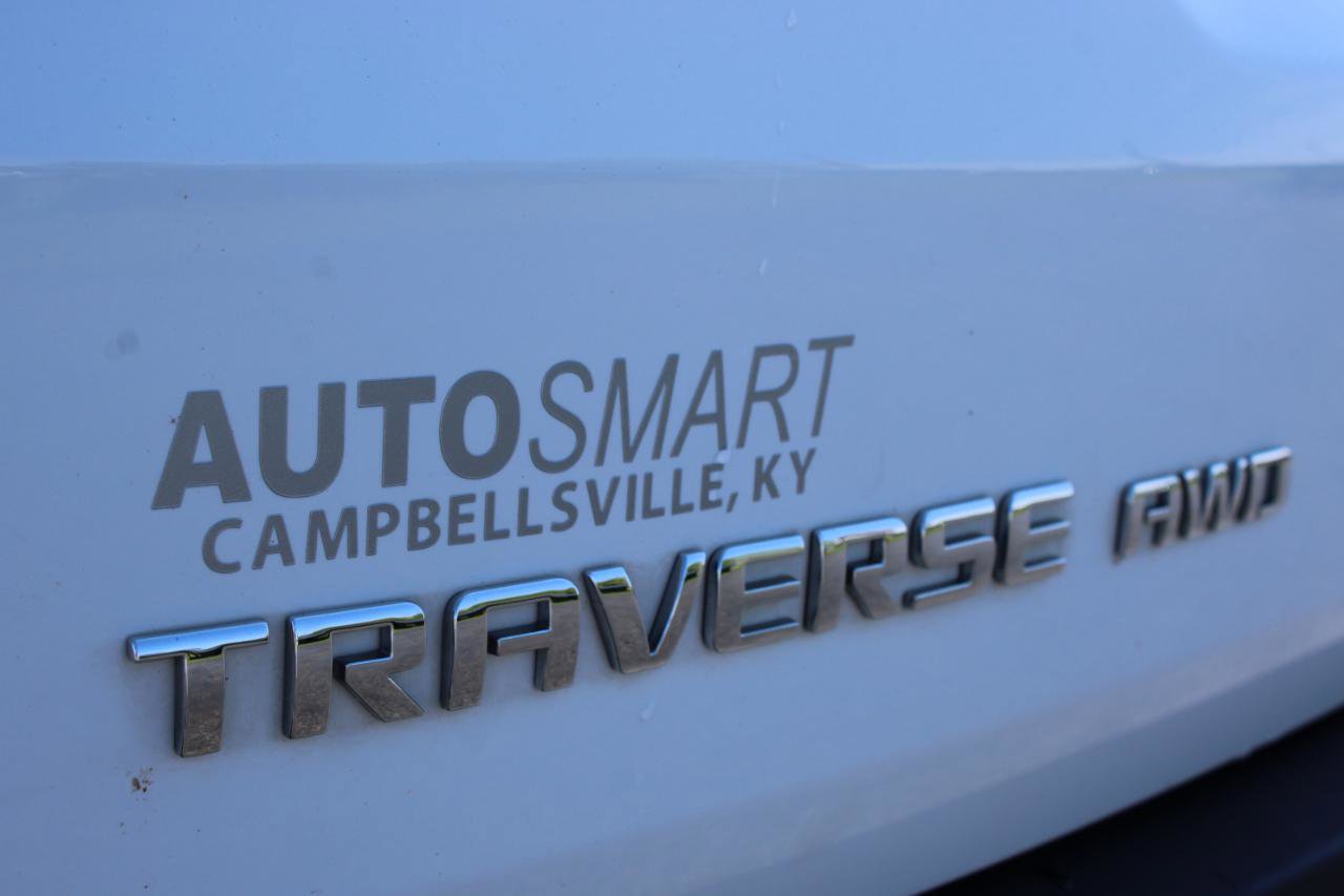 Used 2020 Chevrolet Traverse LT w/ Driver Confidence II Package AWD/4WD image 6