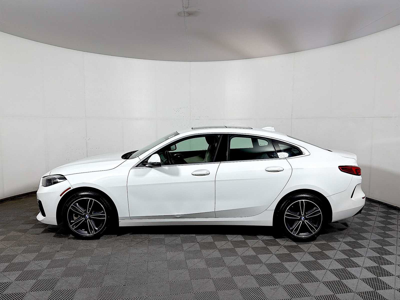Used 2022 BMW 228i xDrive Gran Coupe w/ Convenience Package AWD/4WD image 4