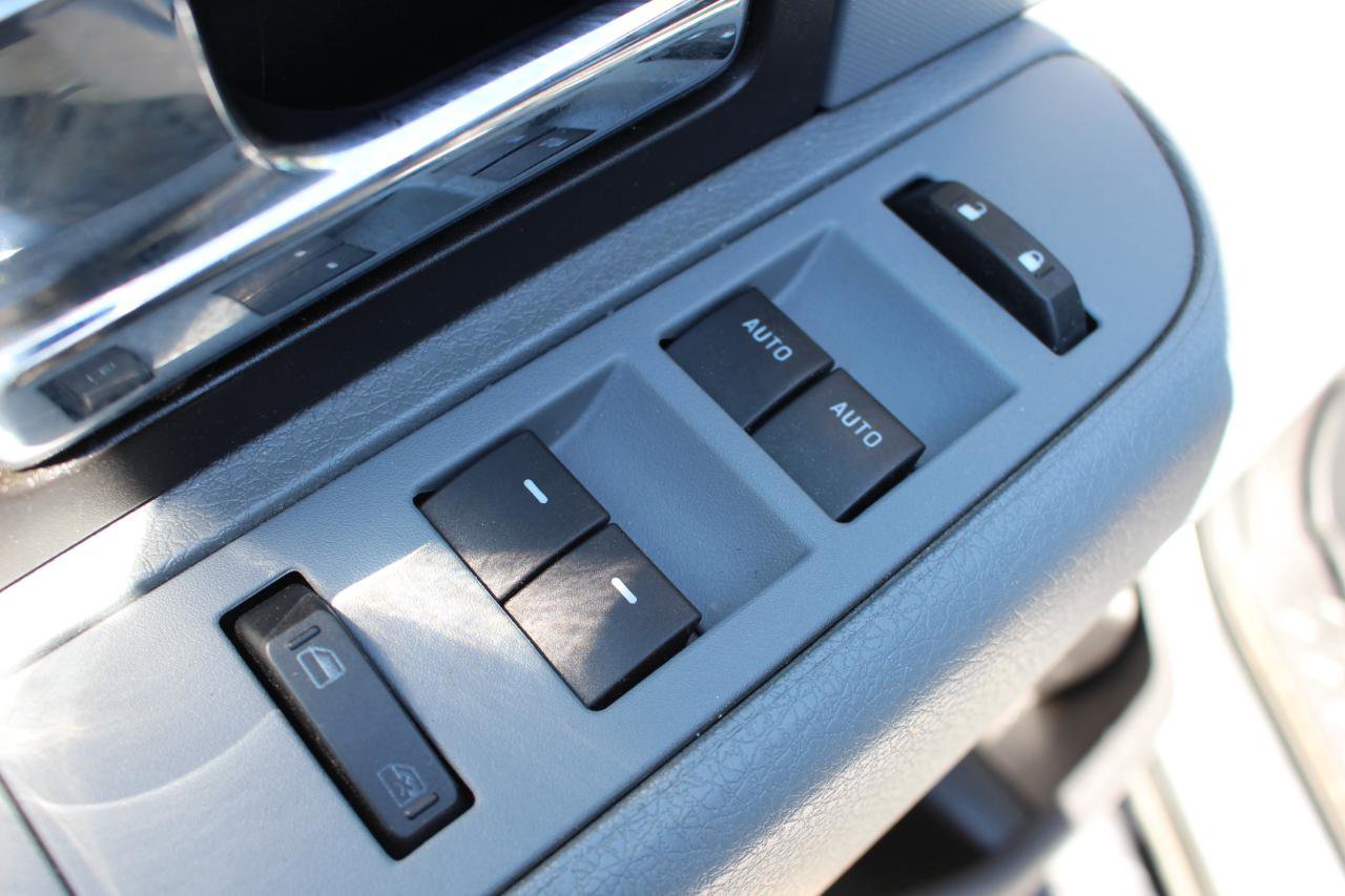 Used 2013 Ford F150 XLT w/ Luxury Equipment Group AWD/4WD image 13