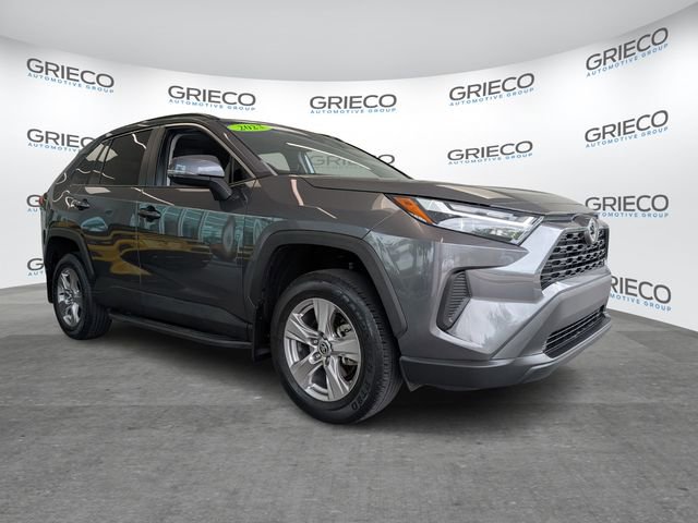 Used 2023 Toyota RAV4 XLE image 1