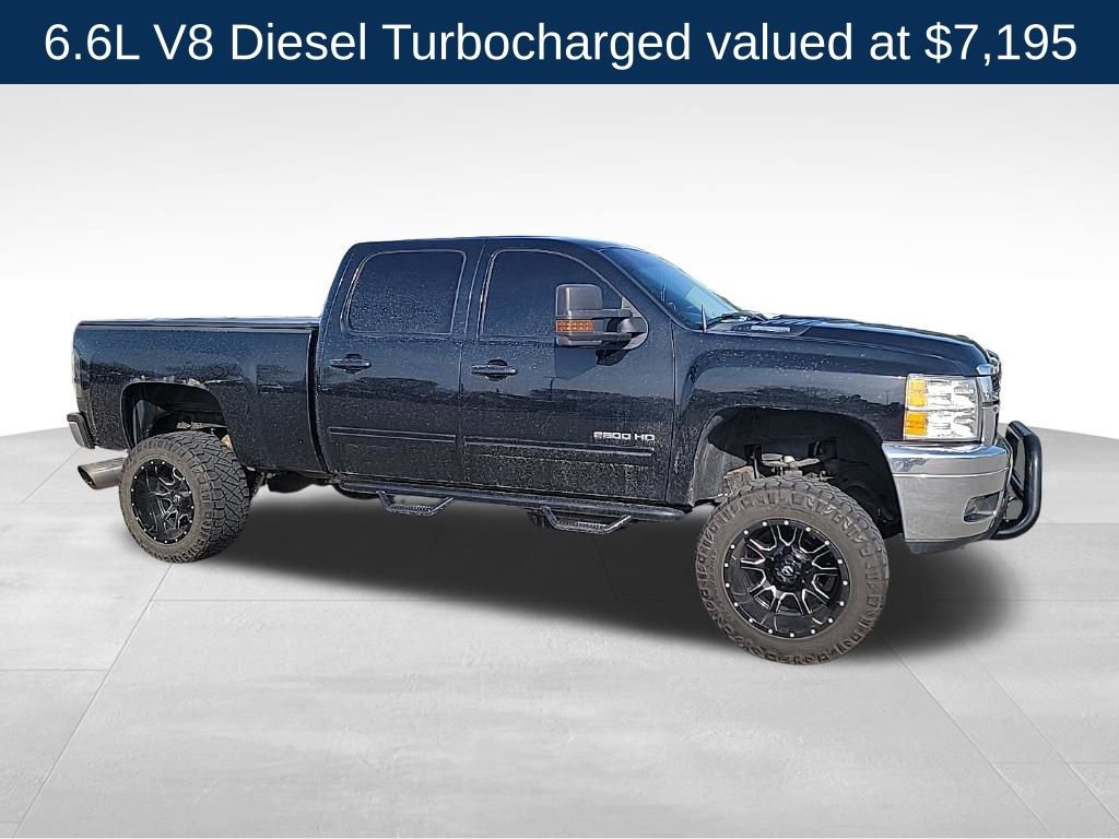 Used 2011 Chevrolet Silverado 2500 LTZ w/ LTZ Plus Package image 3