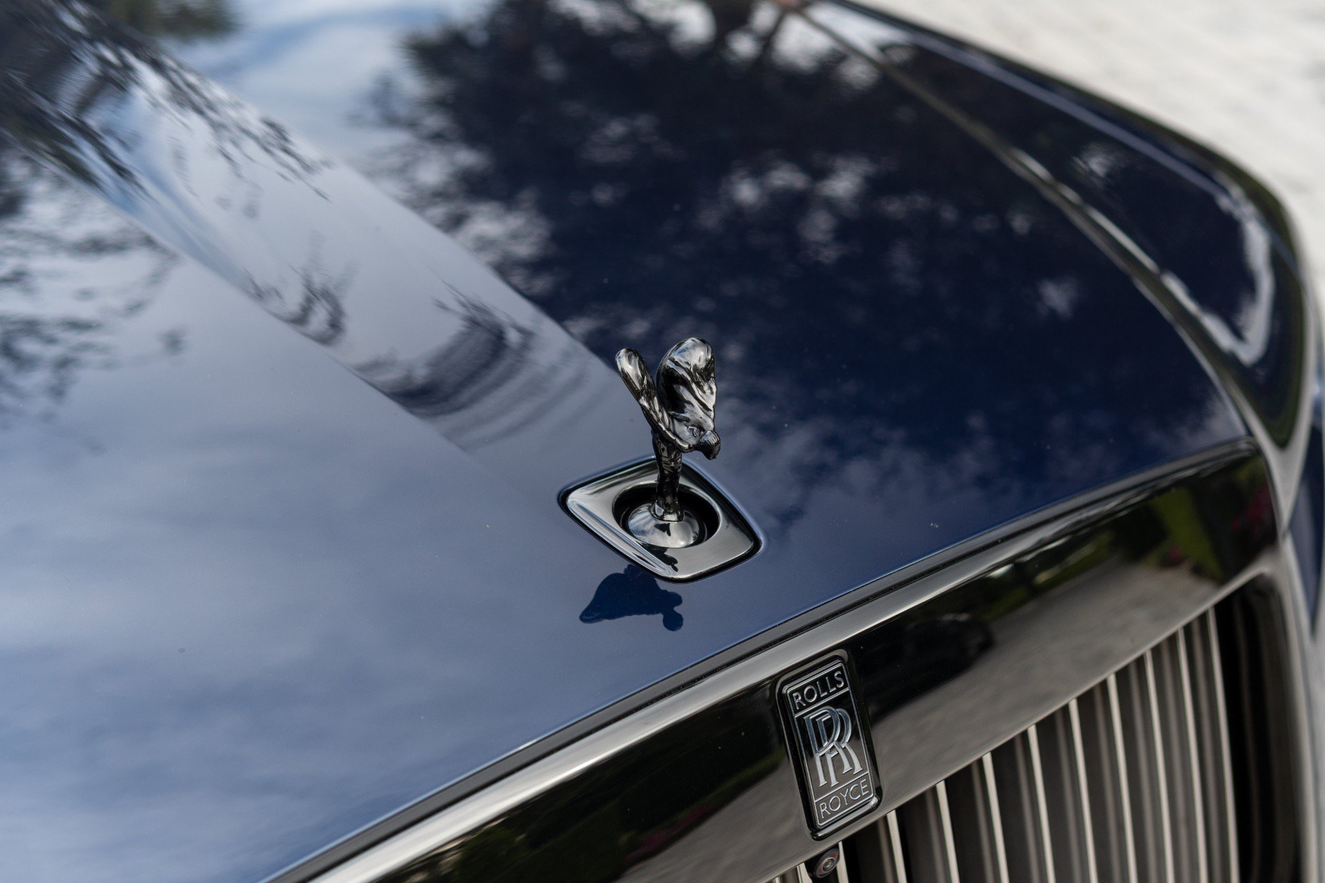 Used 2023 Rolls-Royce Ghost Black Badge w/ Black Badge Ghost Package AWD/4WD image 11