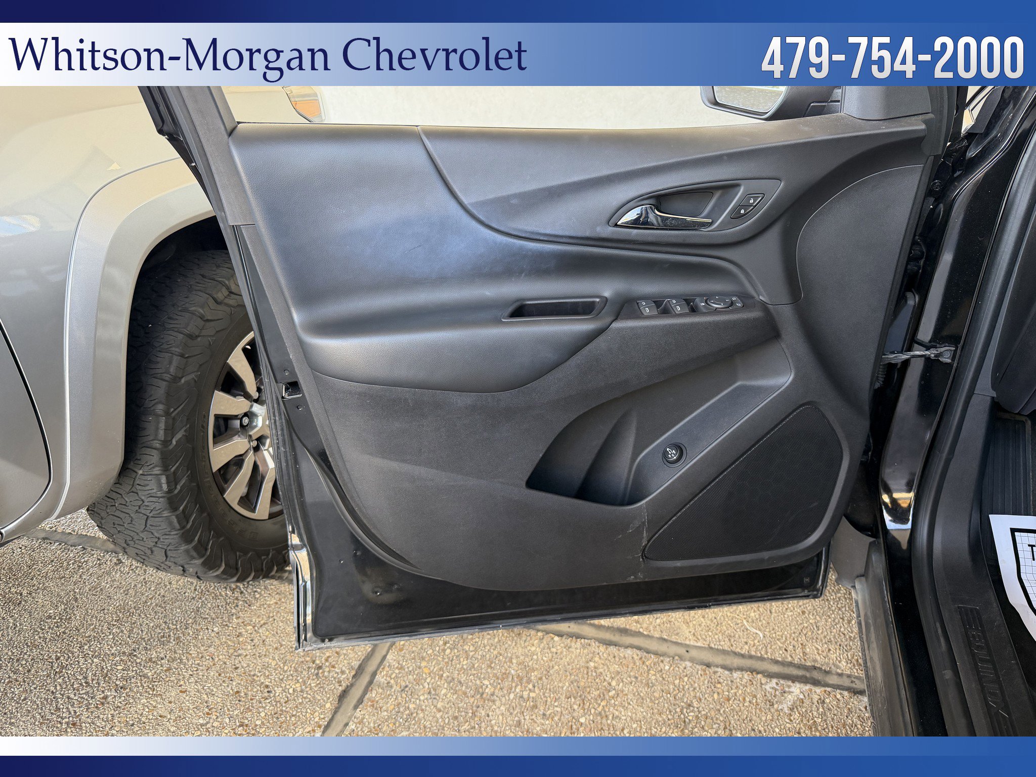 Used 2018 Chevrolet Equinox LT image 11
