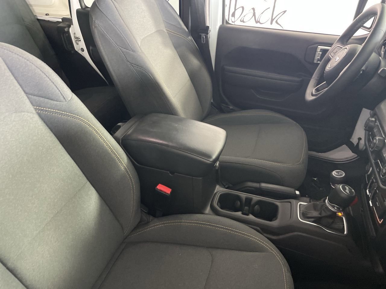 Used 2025 Jeep Wrangler Sport S AWD/4WD image 23