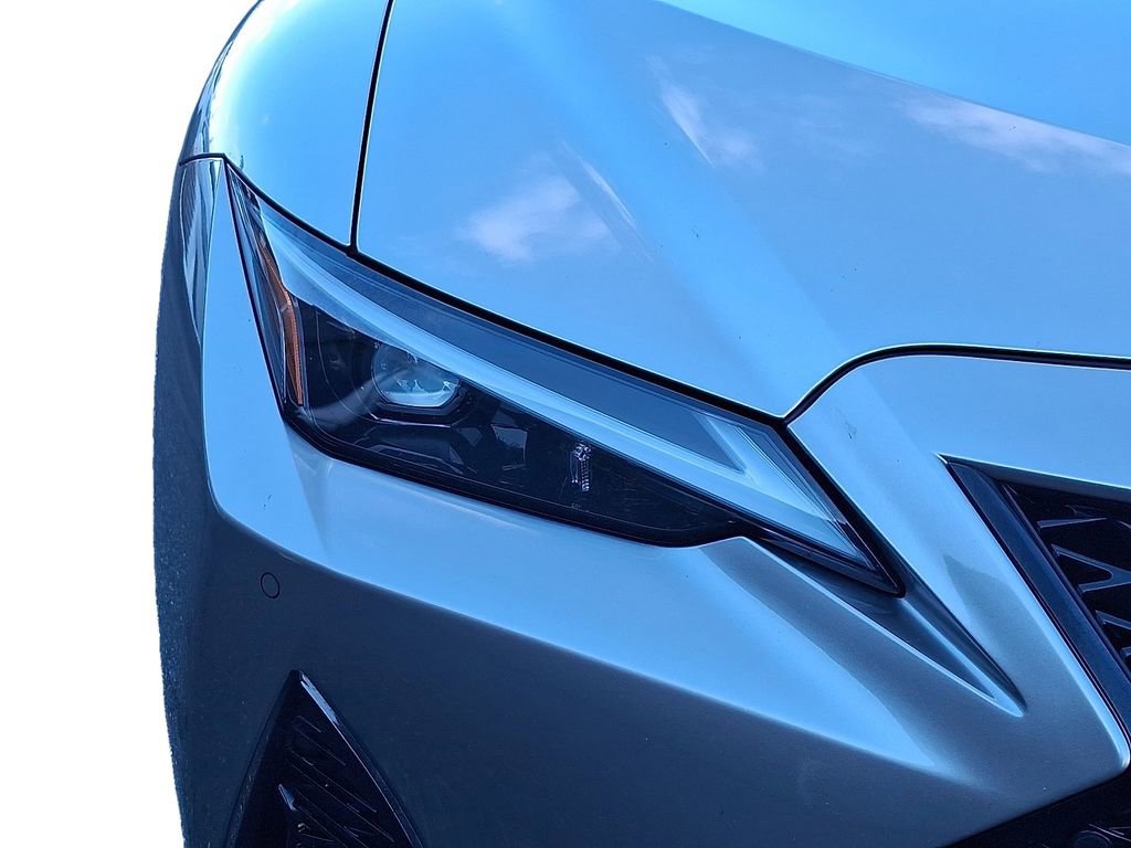 Used 2023 Lexus IS 350 F Sport image 10