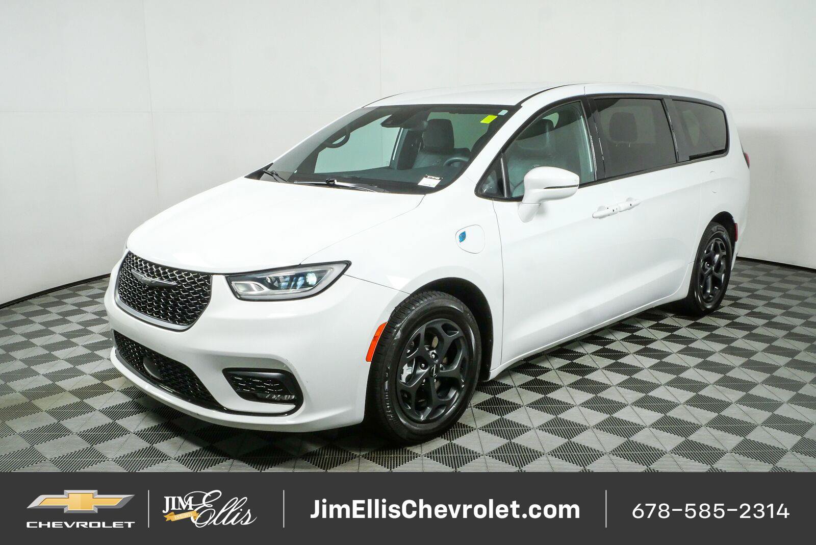 Used 2022 Chrysler Pacifica Touring-L w/ S Appearance Package FWD image 23