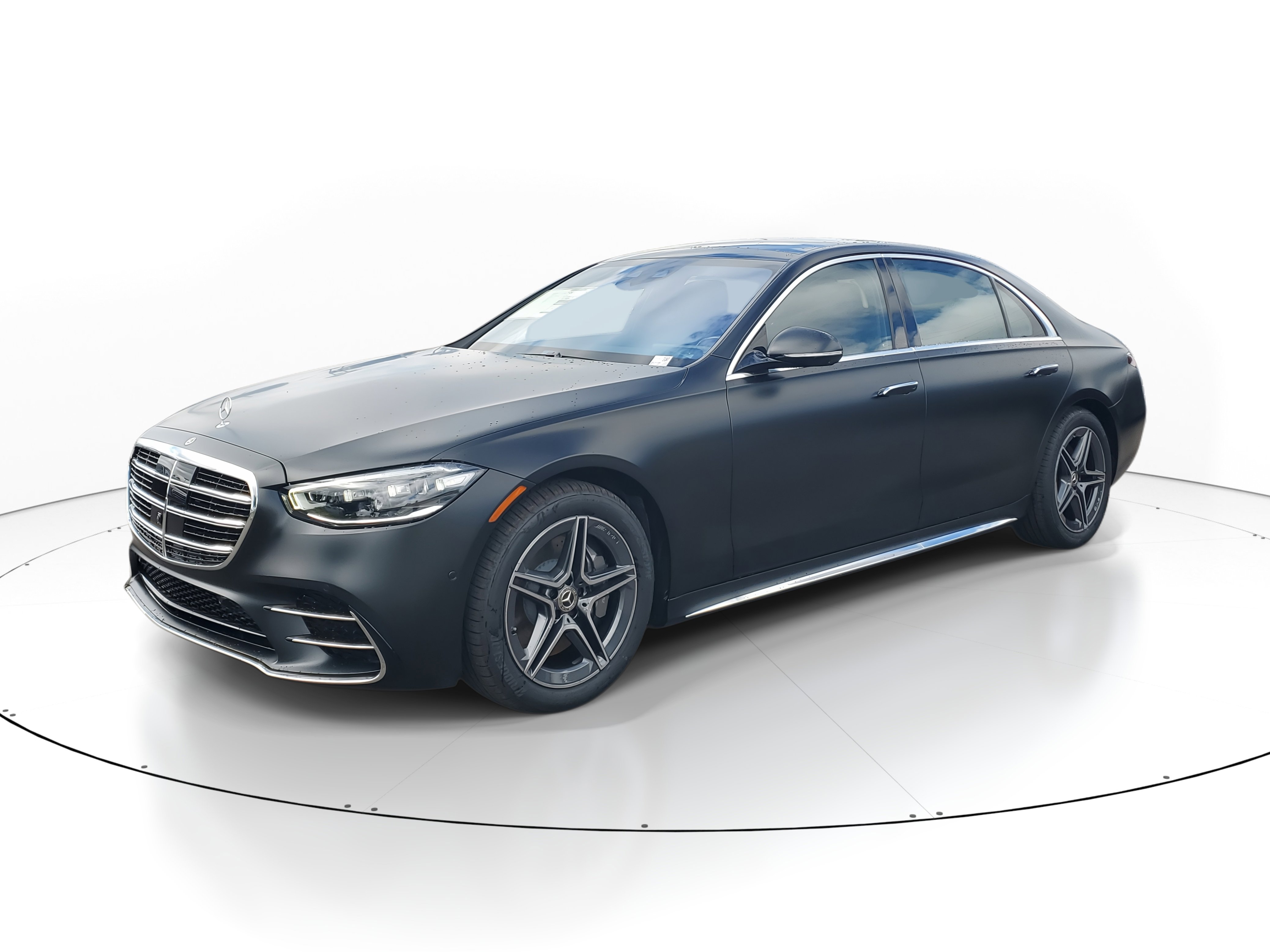 New 2026 Mercedes-Benz S 580 4MATIC Sedan image 2